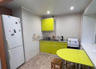 Сдается однокомнатная квартира, 30 м2, Уфа, улица Цюрупы, 27