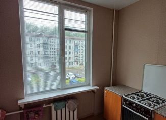 Продам 2-комнатную квартиру, 58 м2, Череповец, улица Металлургов, 31