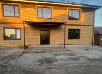 Сдается в аренду помещение свободного назначения, 400 м2, село Кармаскалы, Советская улица, 2Л