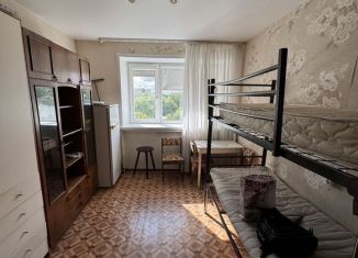 Сдаю в аренду комнату, 17 м2, Владимир, улица Балакирева, 24