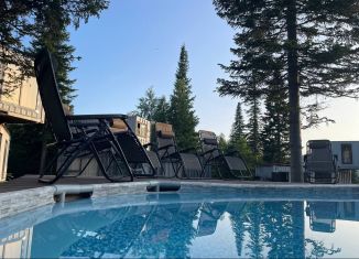 Сдается в аренду дом, 31 м2, поселок городского типа Шерегеш, Рябиновая улица, 25