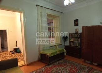 4-ком. квартира на продажу, 70.9 м2, Астрахань, площадь Шаумяна, 16