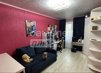 Продажа 2-комнатной квартиры, 43 м2, Мурманск, улица Героев Рыбачьего, 30, Первомайский округ