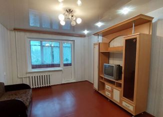 Продаю двухкомнатную квартиру, 53.2 м2, Вологодская область, Городская улица, 5