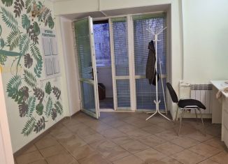 Продам помещение свободного назначения, 19 м2, Бугульма, улица Николая Баумана, 7