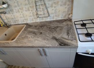 Сдаю 3-комнатную квартиру, 56 м2, Петергоф, Озерковая улица, 41