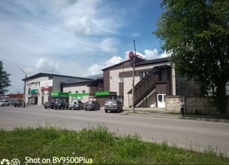 Сдаю торговую площадь, 172 м2, Красноярский край, улица 30 лет ВЛКСМ, 25