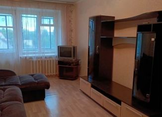 Сдается 2-ком. квартира, 45 м2, Елабуга, проспект Нефтяников, 70