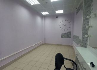 Сдам в аренду офис, 18 м2, Новоалтайск, улица Космонавтов, 16А