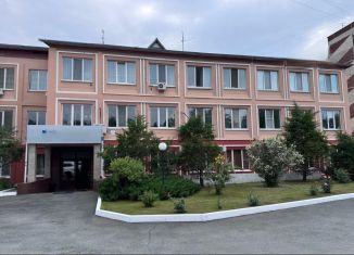 Продаю помещение свободного назначения, 472.1 м2, Тюмень, улица 30 лет Победы, 60к3