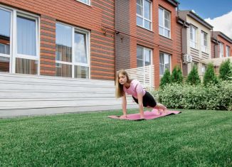 Продам четырехкомнатную квартиру, 105.3 м2, деревня Володино, Яркая улица, 5