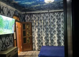 Продажа 2-комнатной квартиры, 52 м2, Темрюк, улица Ленина, 102