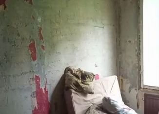 Продается четырехкомнатная квартира, 49 м2, Санкт-Петербург, бульвар Новаторов, Кировский район