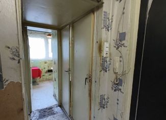 Продаю 3-ком. квартиру, 60.4 м2, Тихвин, улица Машиностроителей, 38