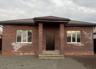 Продам дом, 135 м2, Батайск, улица Коммунаров, 73