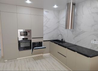 2-ком. квартира на продажу, 70.9 м2, Оренбург, Пролетарская улица, 296, Промышленный район