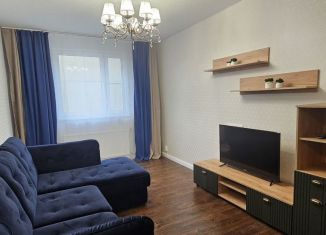 Трехкомнатная квартира в аренду, 72 м2, Карелия, Молодёжная улица, 1