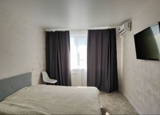 Сдам в аренду 1-комнатную квартиру, 34 м2, Псков, улица Кузбасской Дивизии, 30А