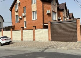 Продажа 4-ком. квартиры, 147 м2, Ростов-на-Дону, Бодрая улица, 26