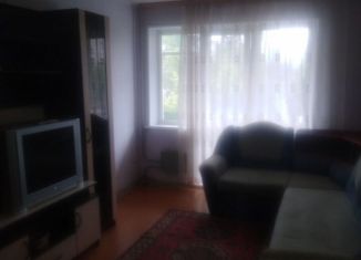 Сдается 3-ком. квартира, 58 м2, Челябинск, улица Калмыкова, 8