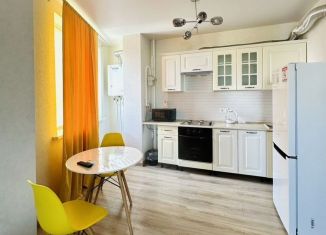 Сдам в аренду 1-комнатную квартиру, 35 м2, посёлок городского типа Яблоновский, Шоссейная улица, 70/1