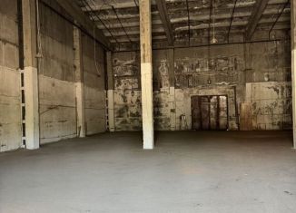 Сдается в аренду складское помещение, 1750 м2, Майкоп, Промышленная улица, 8/11