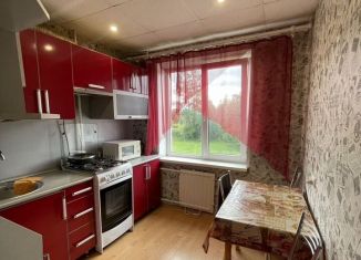 Продажа 2-комнатной квартиры, 46.3 м2, Волхов, улица Льва Толстого, 4