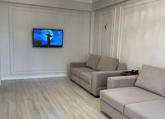 Продаю двухкомнатную квартиру, 67.2 м2, Нальчик, улица Атажукина, 18