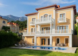 Аренда дома, 360 м2, посёлок городского типа Симеиз, улица Михаила Баранова, 4А