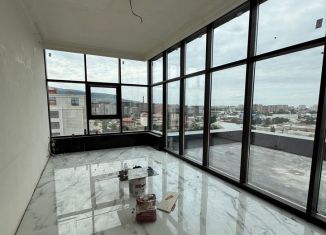 Продается 3-ком. квартира, 122 м2, Махачкала, улица Азизова, 38