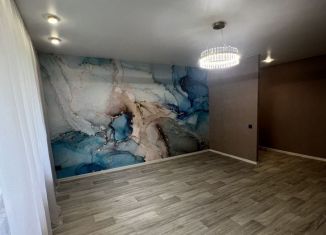 Продаю двухкомнатную квартиру, 52.9 м2, Рубцовск, Рубцовский проспект, 23