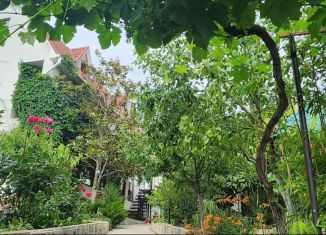 Сдаю дом, 90 м2, Крым, Красноармейский переулок, 1