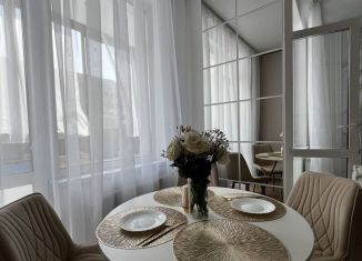 Продам трехкомнатную квартиру, 60 м2, деревня Пирогово, ЖК Пироговская Ривьера, улица Ильинского, 8