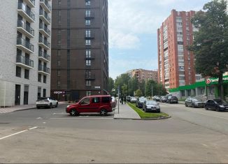 Сдается в аренду помещение свободного назначения, 114.7 м2, Удмуртия, Университетская улица, 6к2