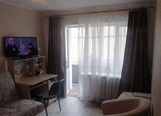 Продаю 2-ком. квартиру, 40.3 м2, Алексин, Первомайская улица, 11А