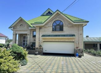 Продается дом, 245 м2, село Кочубеевское, Братская улица, 66