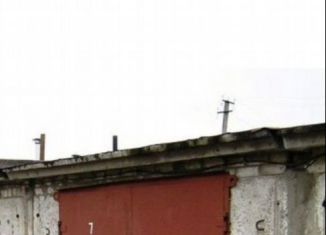 Продаю гараж, 30 м2, Ейск, улица Карла Либкнехта