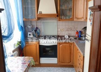 3-комнатная квартира на продажу, 58.7 м2, Лобня, Кольцевая улица, 4