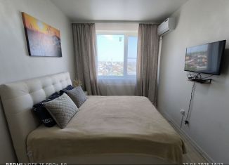 Сдача в аренду 1-комнатной квартиры, 36 м2, посёлок городского типа Яблоновский, Шоссейная улица, 69/1к3