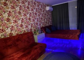 Сдам в аренду 1-комнатную квартиру, 35 м2, Оренбургская область, улица Чкалова, 26