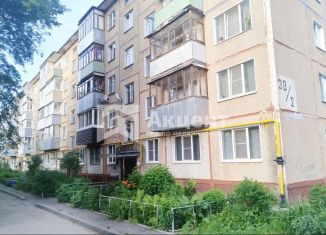 Продам 2-ком. квартиру, 43 м2, Кохма, Ивановская улица, 38/2