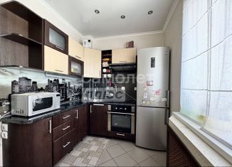 Продаю 1-ком. квартиру, 42 м2, Брянск, проспект Станке Димитрова, 67