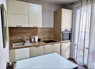 Продам 2-ком. квартиру, 69.5 м2, Воронеж, Беговая улица, 219/3, ЖК Континент