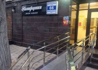 Сдам квартиру студию, 30 м2, Сочи, Демократическая улица, 66, микрорайон Черемушки