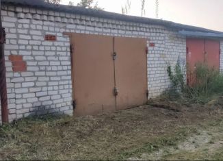 Продаю гараж, 30 м2, Павлово, улица Гагарина