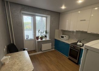 Продаю двухкомнатную квартиру, 57.7 м2, Татарстан, улица Новоселья, 4