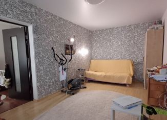 Продается 2-комнатная квартира, 43 м2, Чайковский, улица Карла Маркса, 10