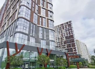 Продаю 2-ком. квартиру, 76.3 м2, Тюмень, улица Николая Машарова, 8, ЖК Машаров