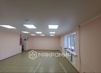 Продается торговая площадь, 56.5 м2, Мценск, улица Тургенева, 89