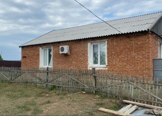 Продам дом, 75 м2, посёлок городского типа Цаган Аман, улица Городовикова, 119